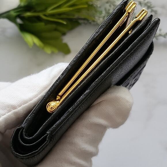 AUTHENTIC GIVENCHY COMPACT BLACK LEATHER BIFOLD WALLET 4G EMBLEM - Picture 12 of 16